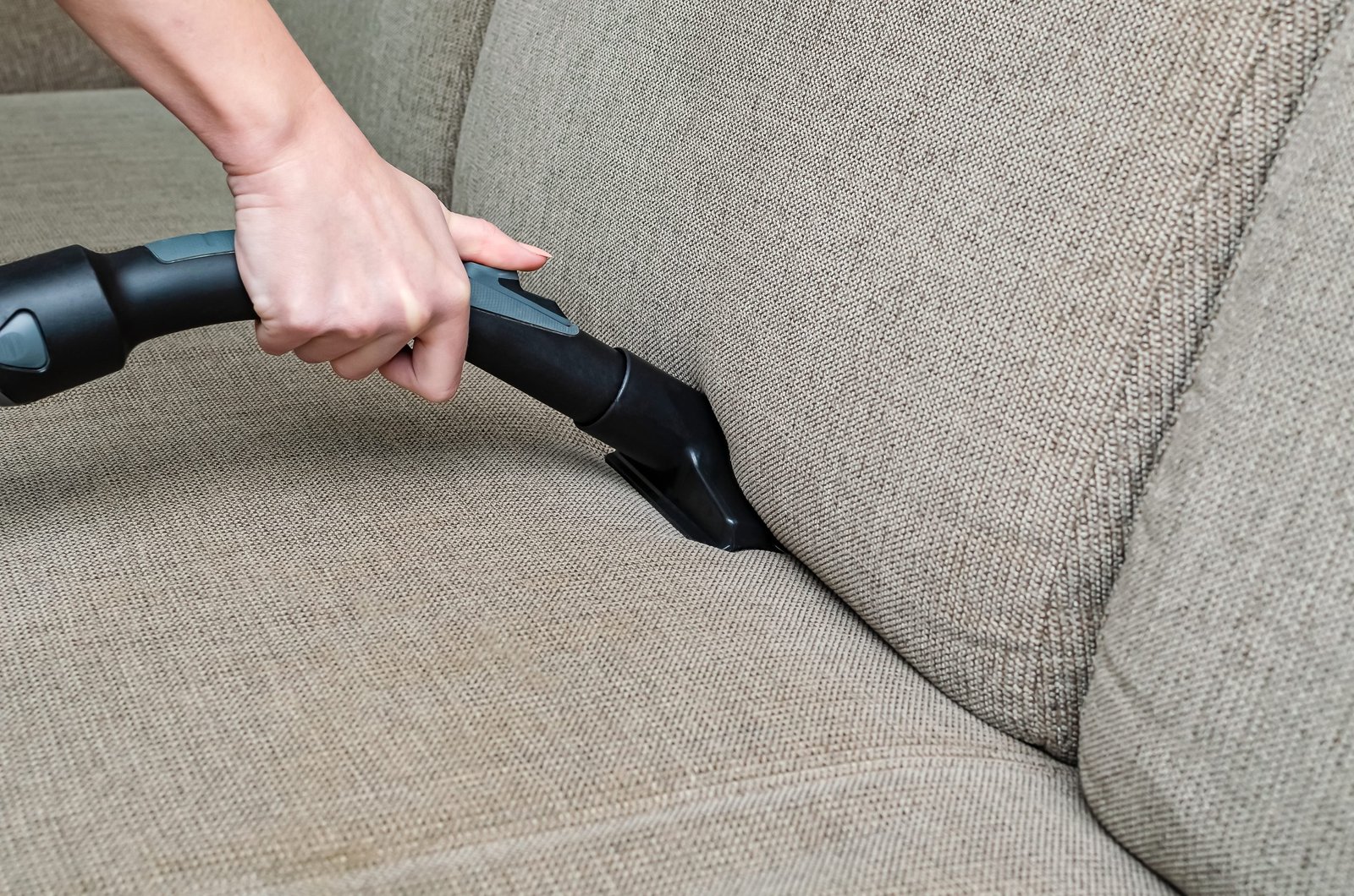 sofa cleaning in Dubai